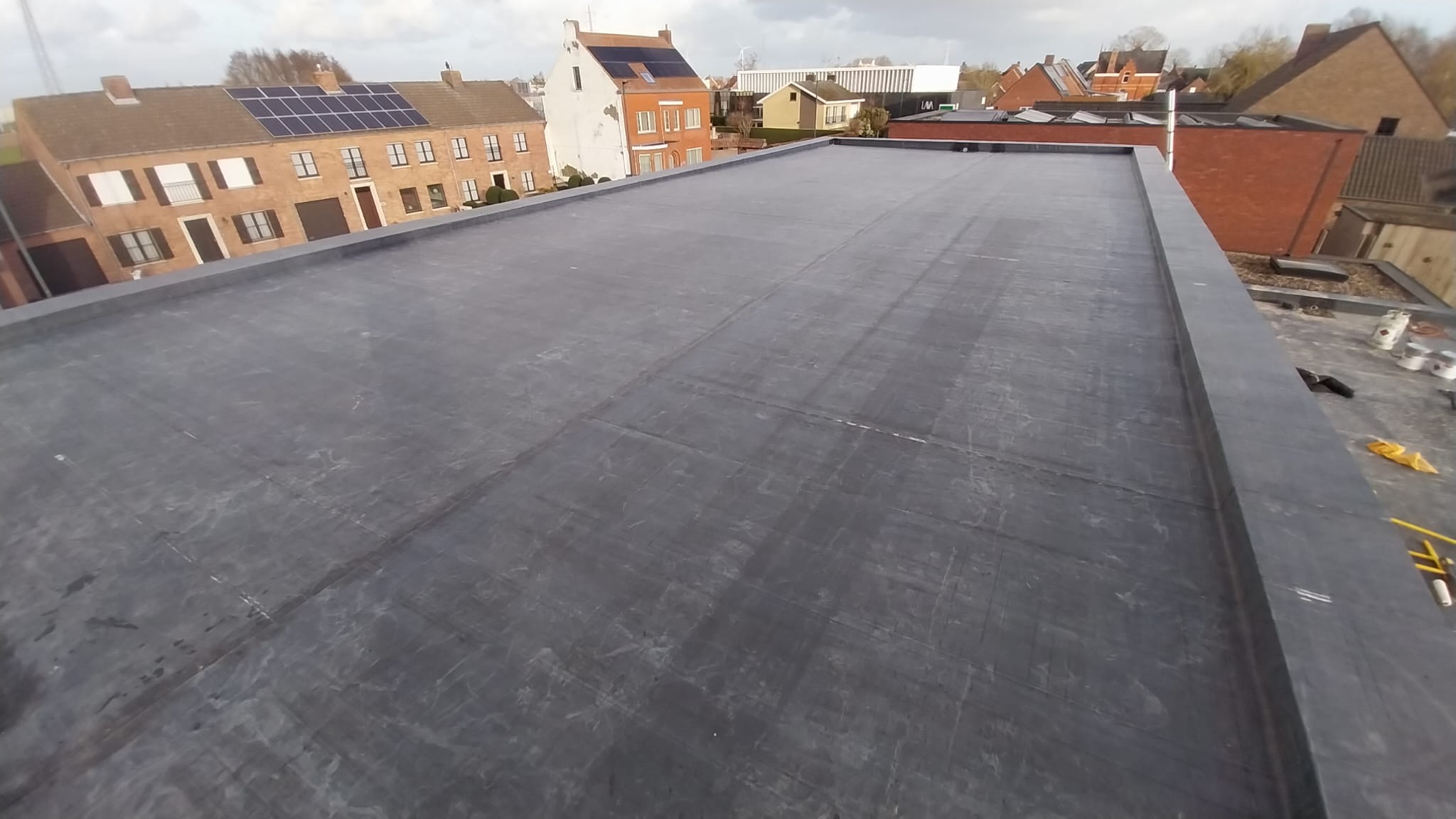 5aa9c0ec 0e6d 43fb bd1a 10112999489f