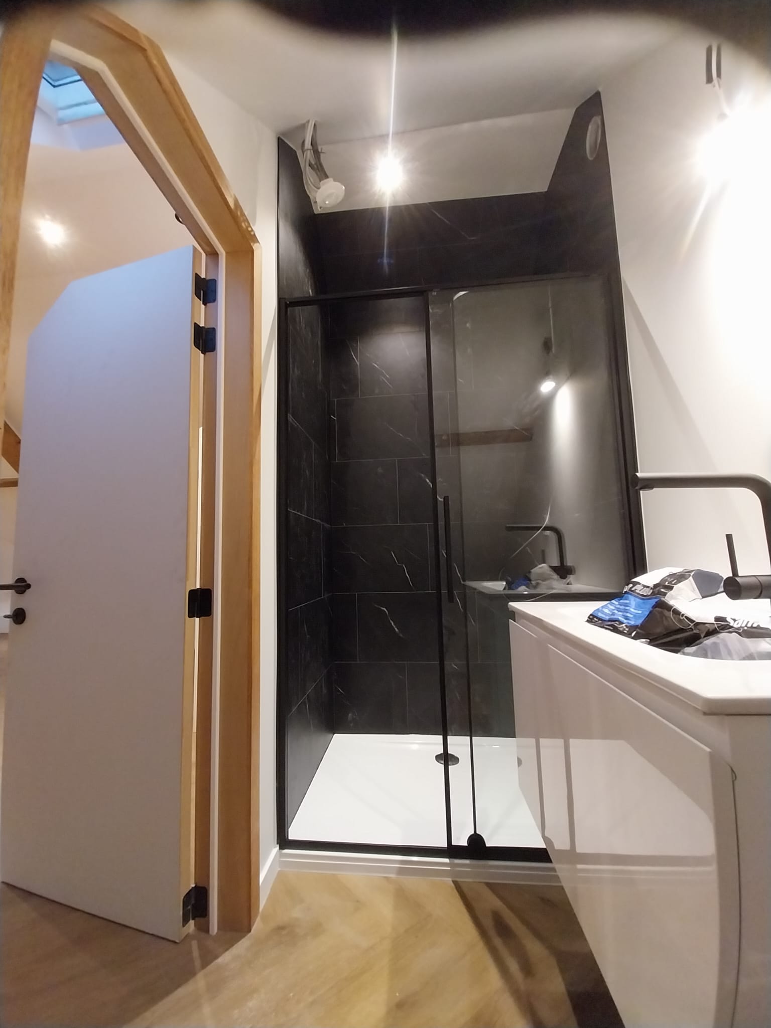 9ea01bee cba9 4162 9a89 f91ad4f2ebad