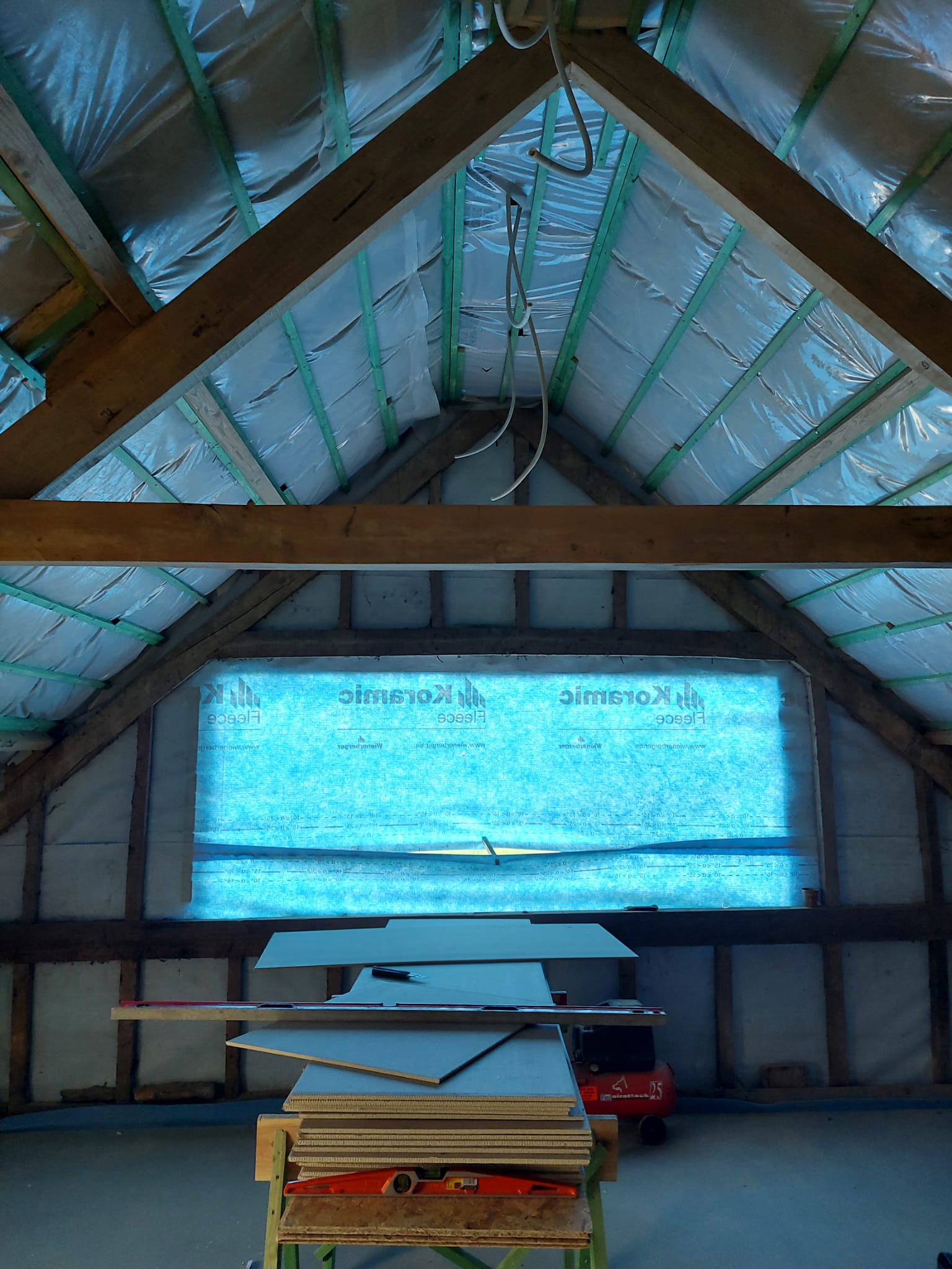 9fa60e4b 857e 44f0 b9f9 594f42188578