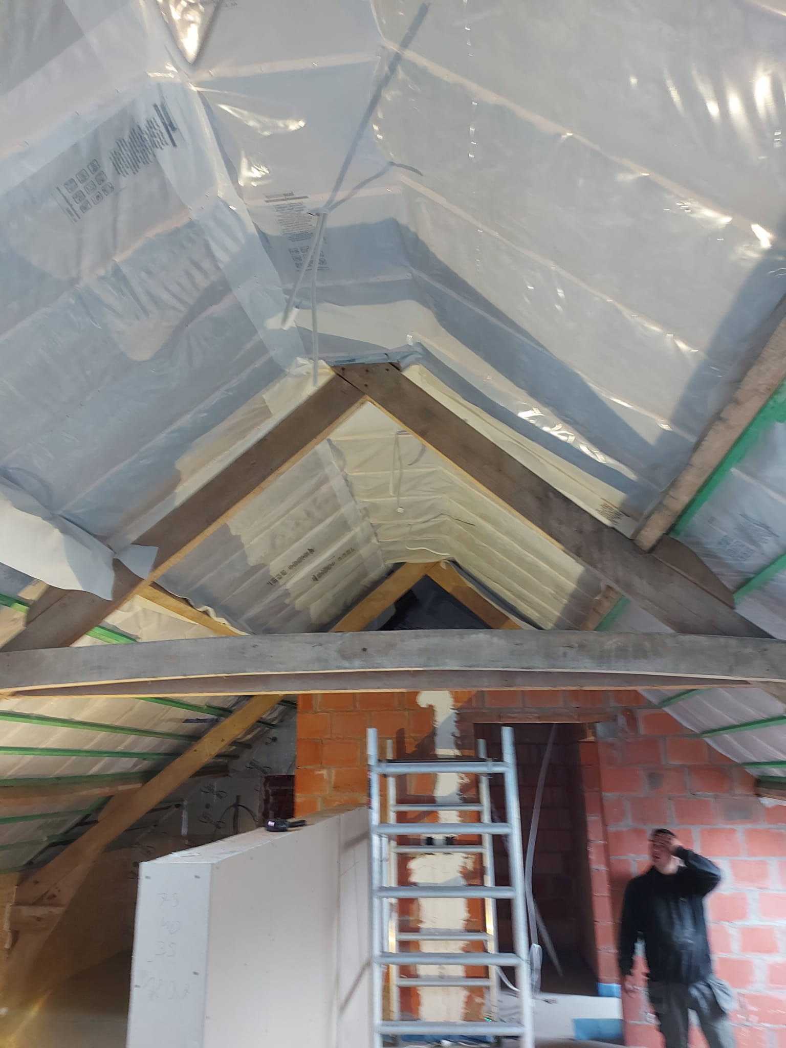 e8e79704 d6f9 404f b76f a6e931221ce4